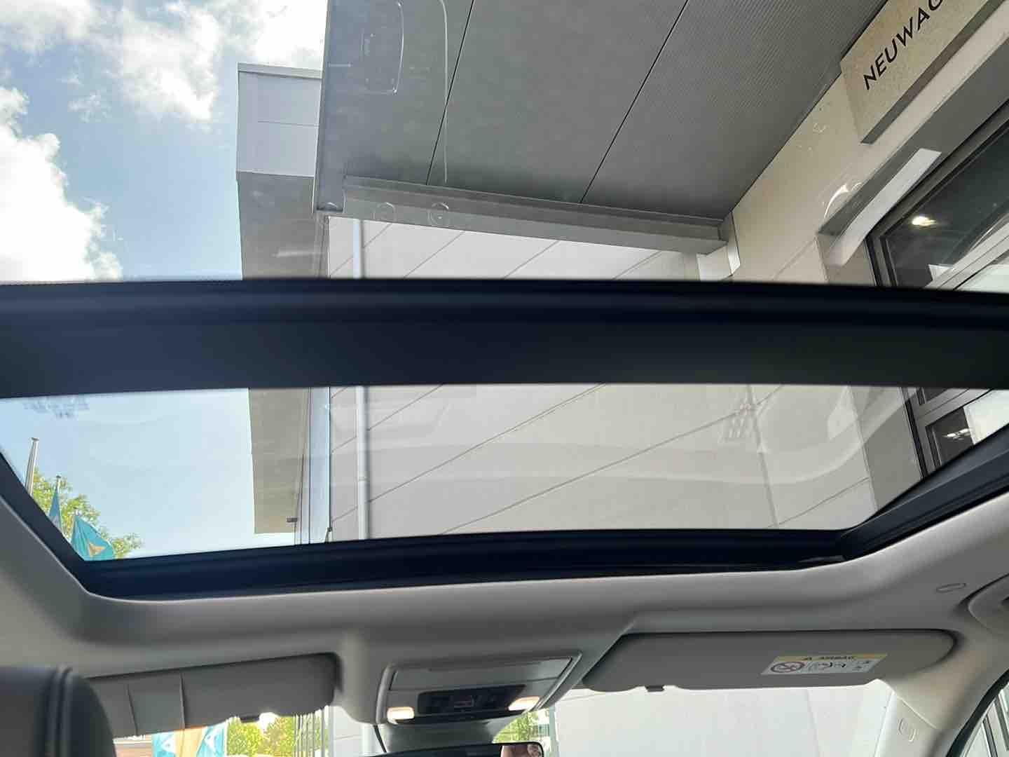 Honda CR-V Hybrid 2.0i 4WD Advance Leder Pano Kamera