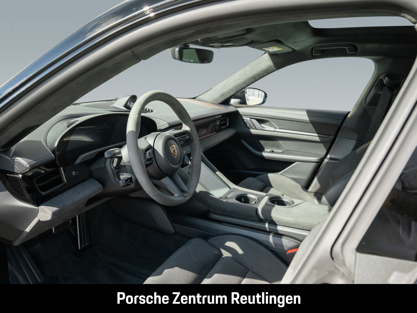 Porsche Taycan GTS BOSE 21-Zoll Luftfederung LED-Matrix