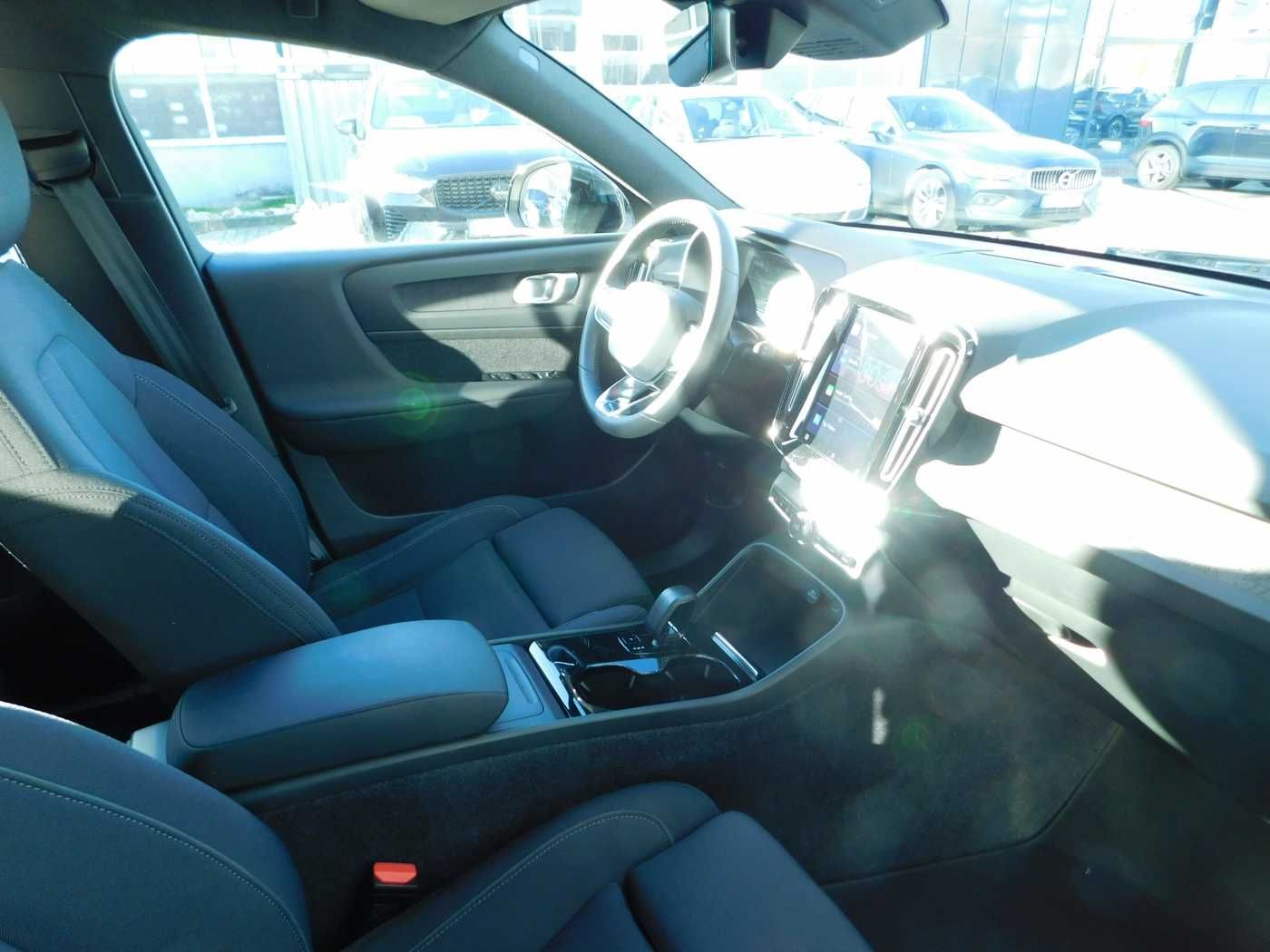 Volvo XC40 Recharge Twin Motor AWD Plus 'AHK, GJR'