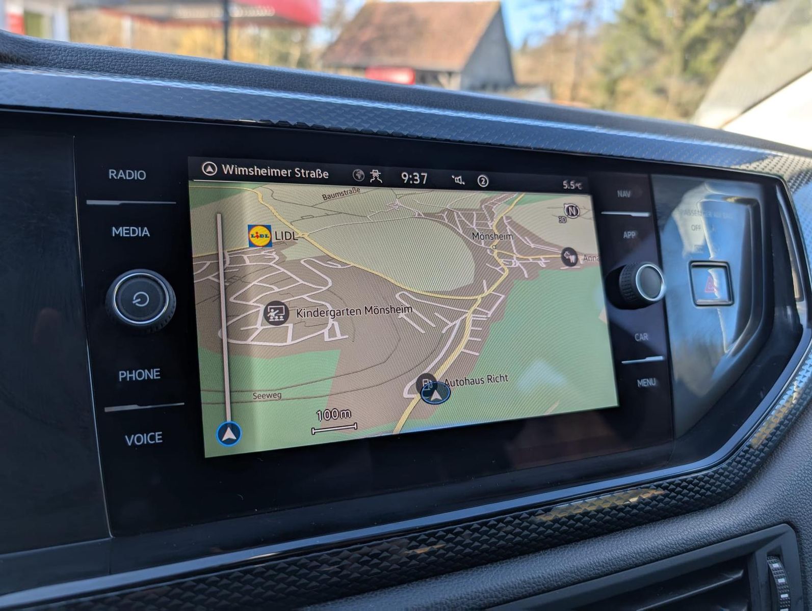 Volkswagen Taigo 1.0 TSI Life - Samsaru's Car Outlet