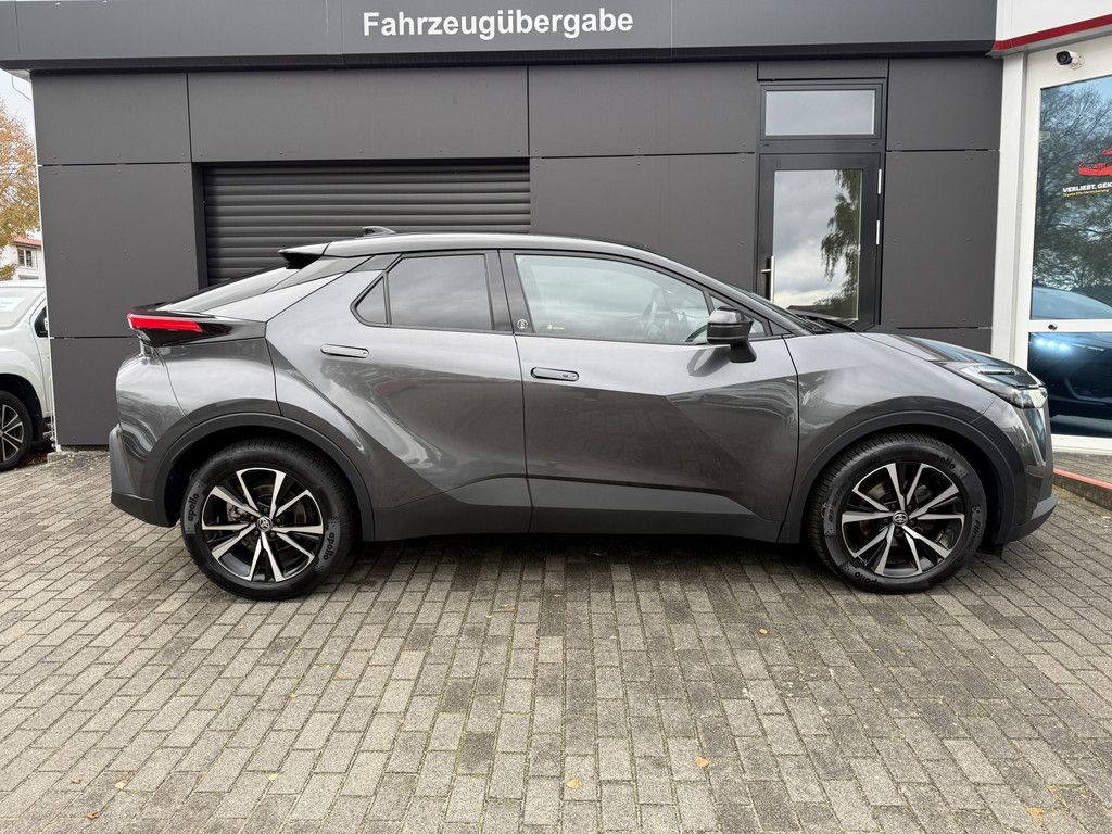 Toyota C-HR 1.8 Hybrid FWD Team Deutschland