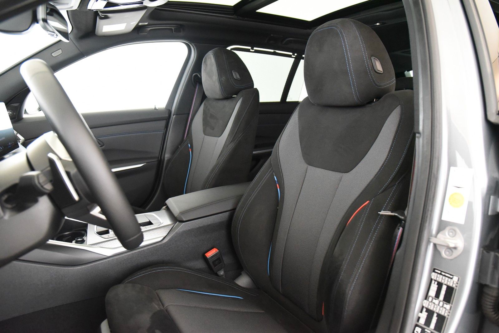 BMW 320d Touring xDrive M Sport Pro ACC Pano HUD H&K