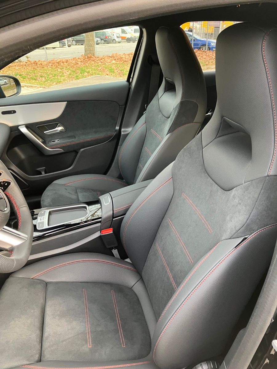 Mercedes-Benz A 250 e AMG LINE - Samsaru's Car Outlet