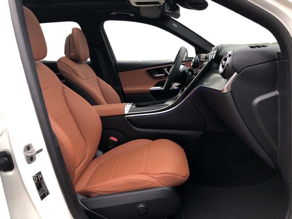 Mercedes-Benz GLC 200 4MATIC Avantgarde - Samsaru's Car Outlet