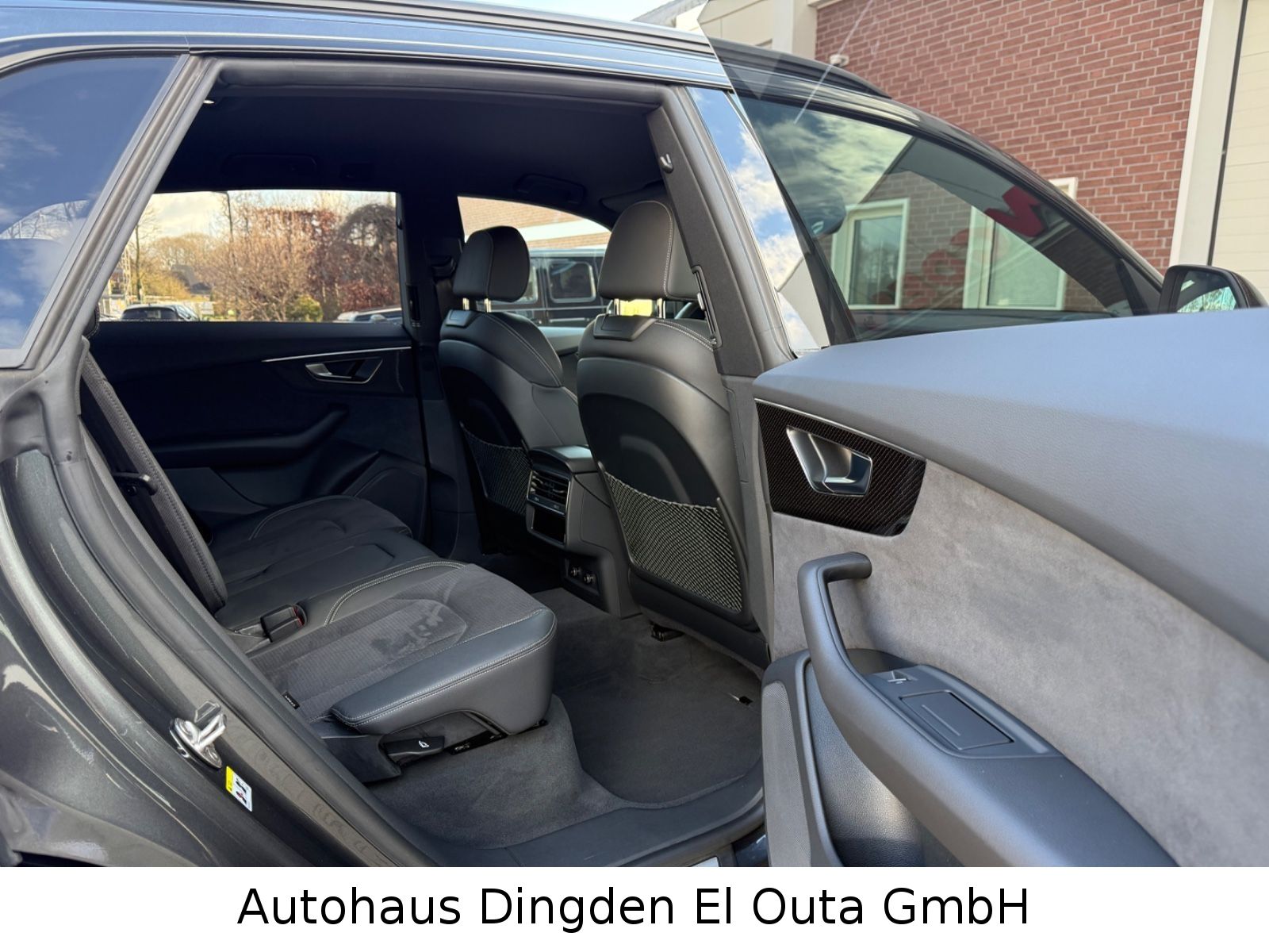 Audi Q8 50 TDI quattro S Line Competition Plus