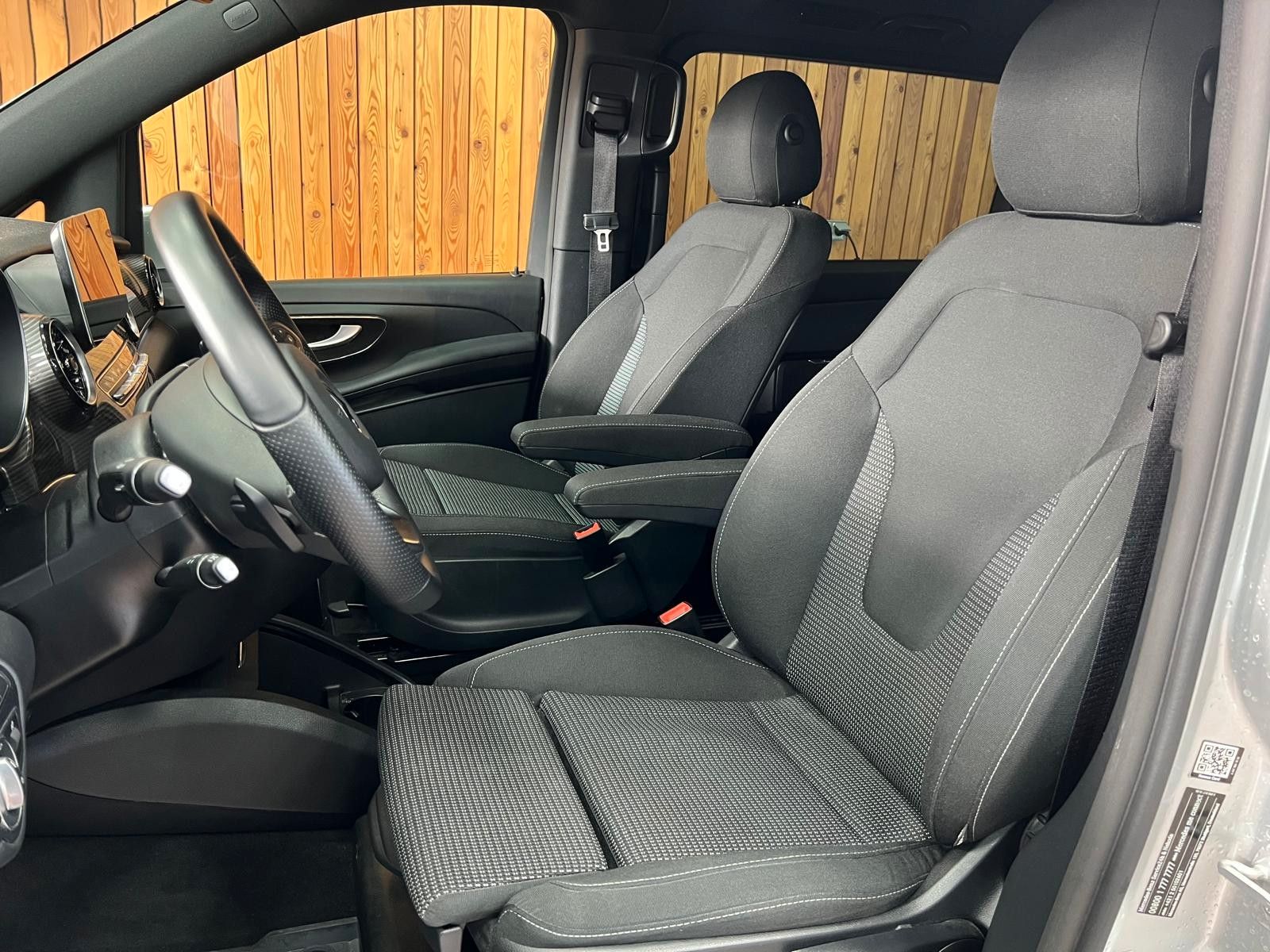 Mercedes-Benz V 220 V -Klasse V 220d 4MATIC lang - Samsaru's Car Outlet