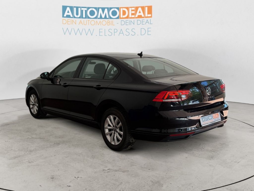 Volkswagen Passat Basis - Samsaru's Car Outlet
