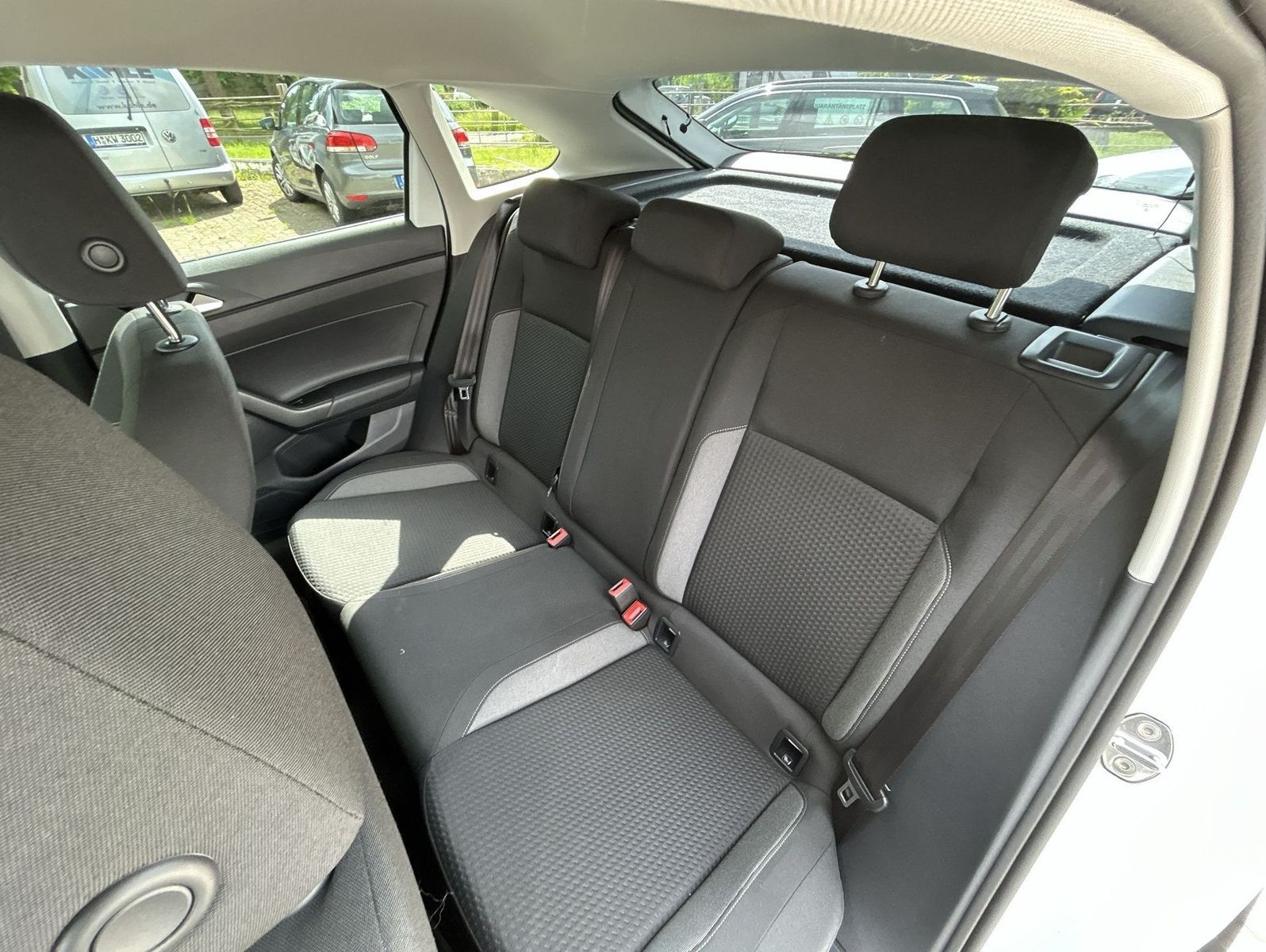 Volkswagen Taigo 1.0 TSI DSG Life - Samsaru's Car Outlet