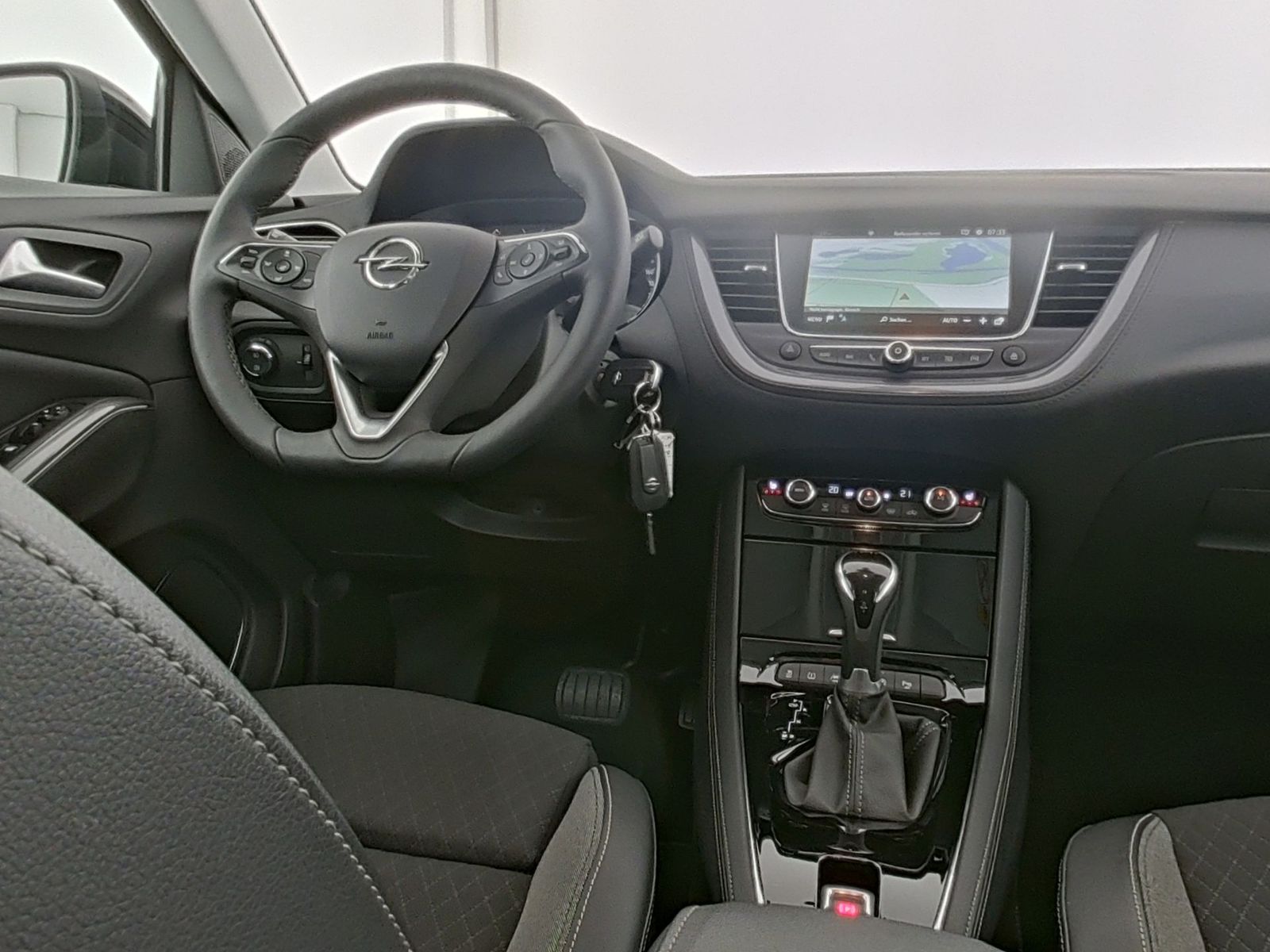 Opel Grandland Business Edition - Samsaru's Car Outlet