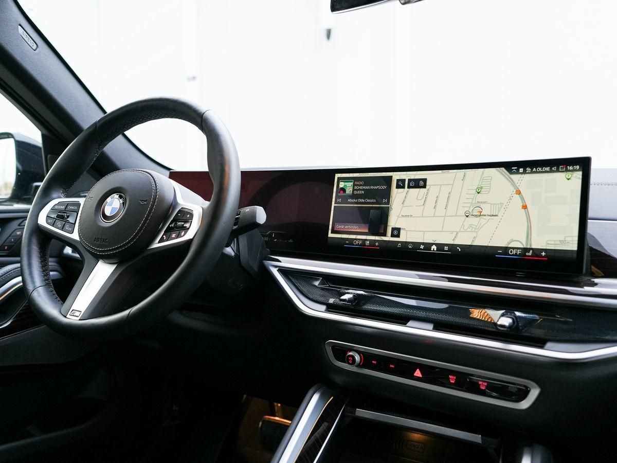 BMW X6 xDrive30d M-SportPRO 22 ACC PANO 2-ALuft 360