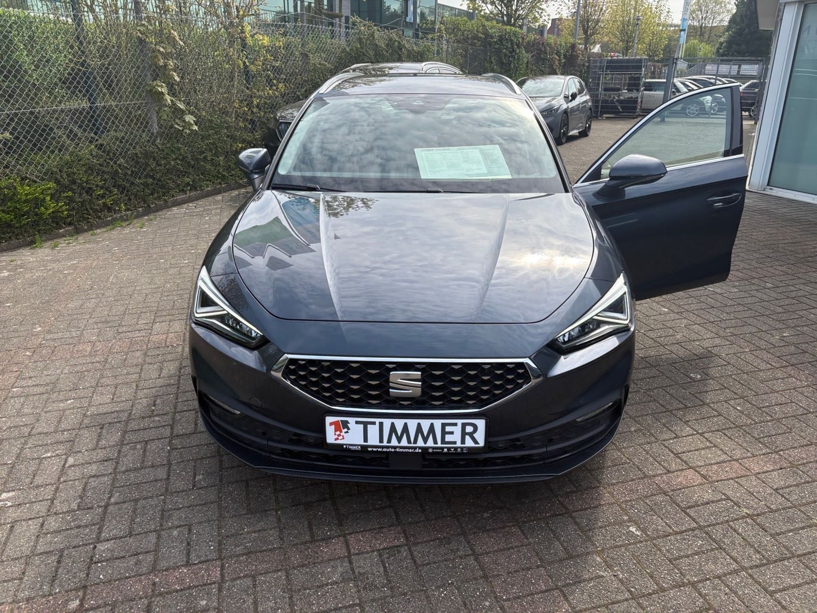 Seat Leon ST 2.0 TDI DSG XCELLENCE +AHK +LED+ACC +RKA