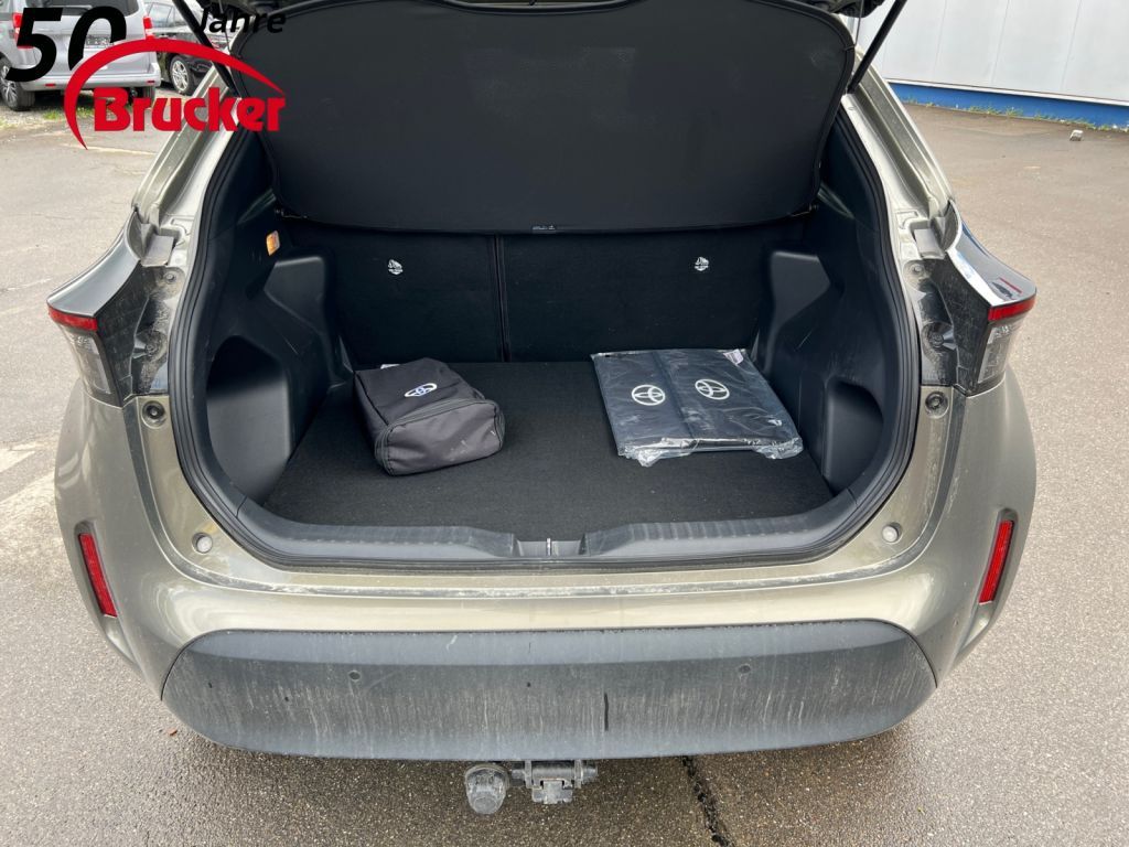Toyota Yaris Cross Team D mit WP+SP