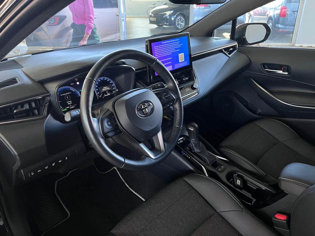 Toyota Corolla 1.8 Hybrid Team Deutschland