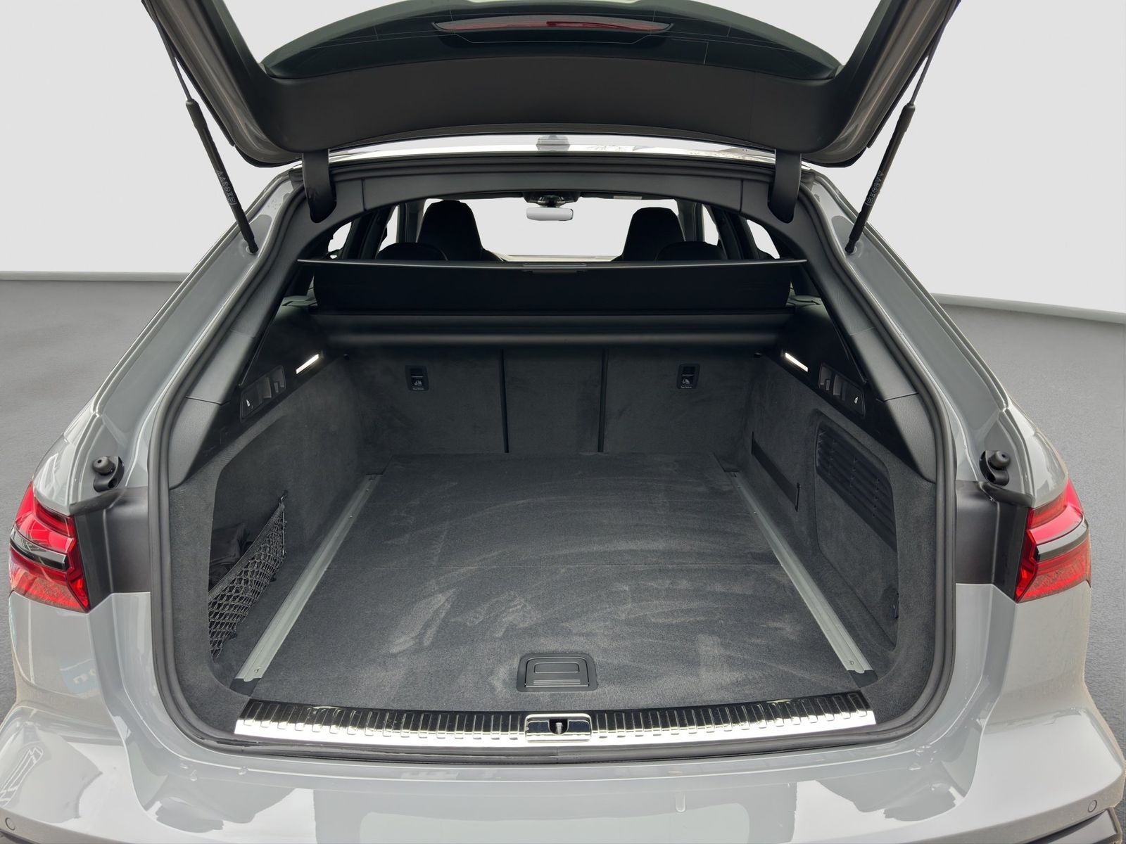 Audi RS6 Avant performance 5JGar MATRIX DEsign Pano 4