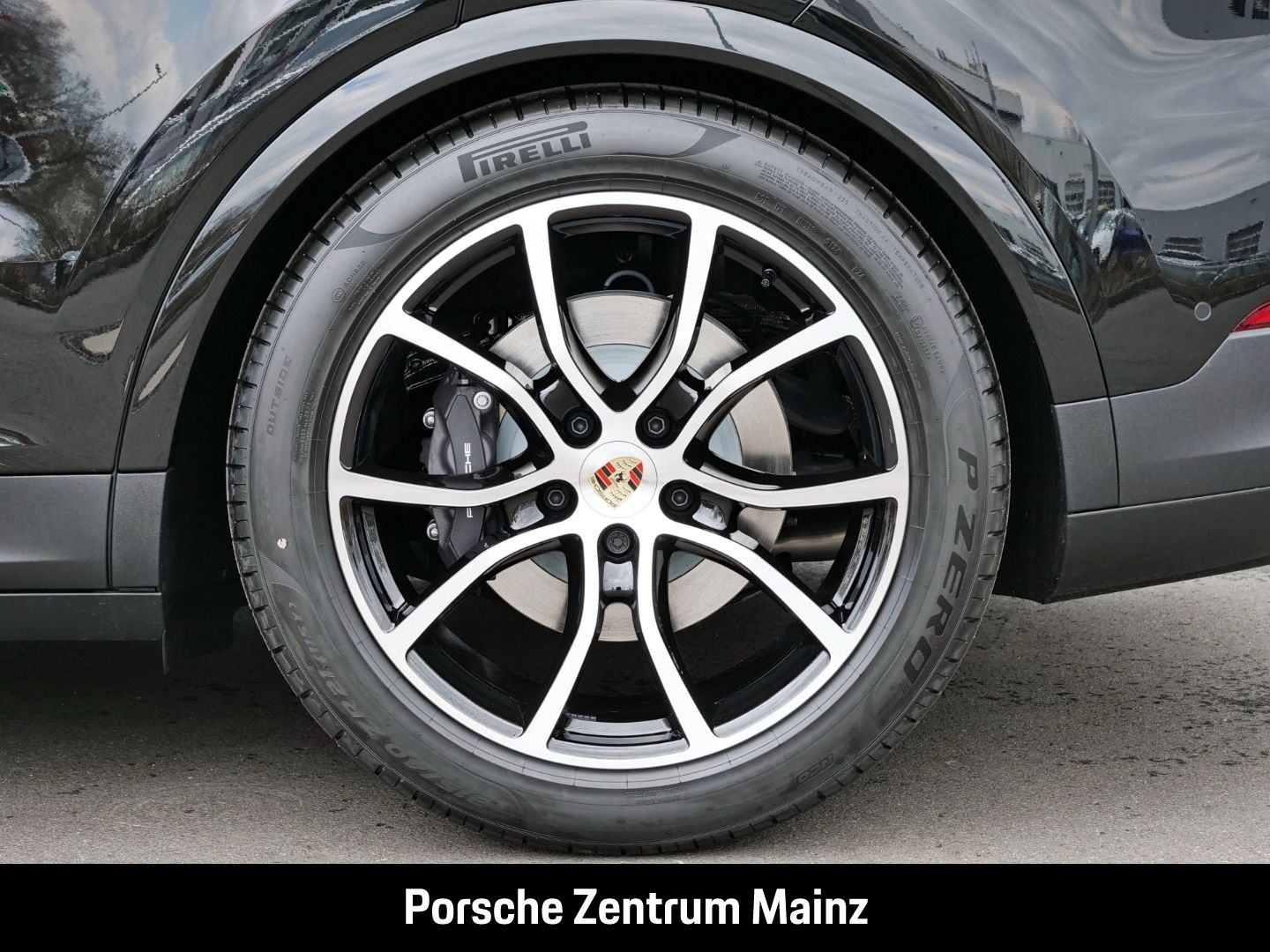 Porsche Cayenne E-Hybrid BOSE,InnoDrive,HDMatrix,Anhänge