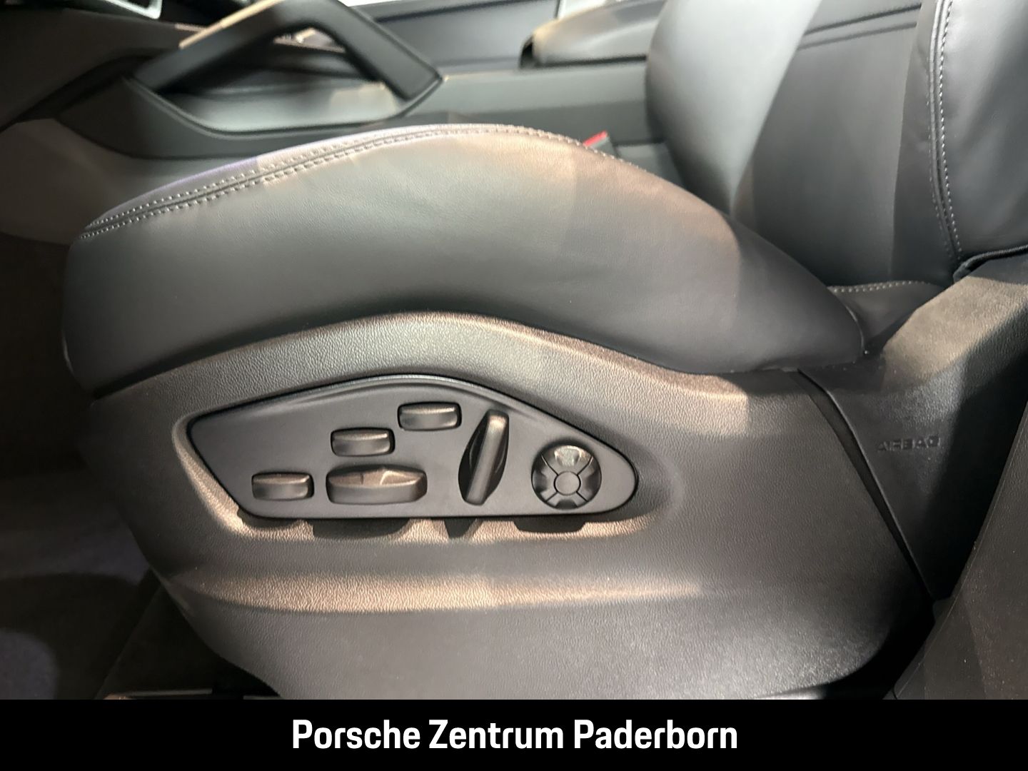 Porsche Cayenne S LED-Matrix Sport-Chrono Surround-View