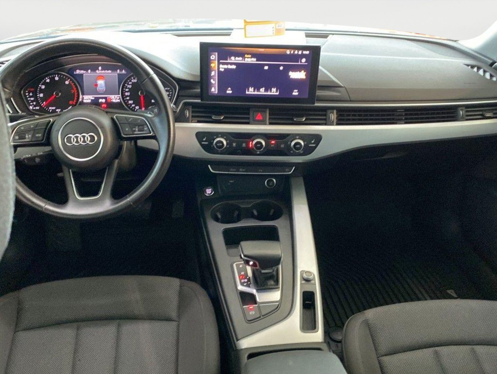 Audi A4 Avant 35 TFSI - Samsaru's Car Outlet