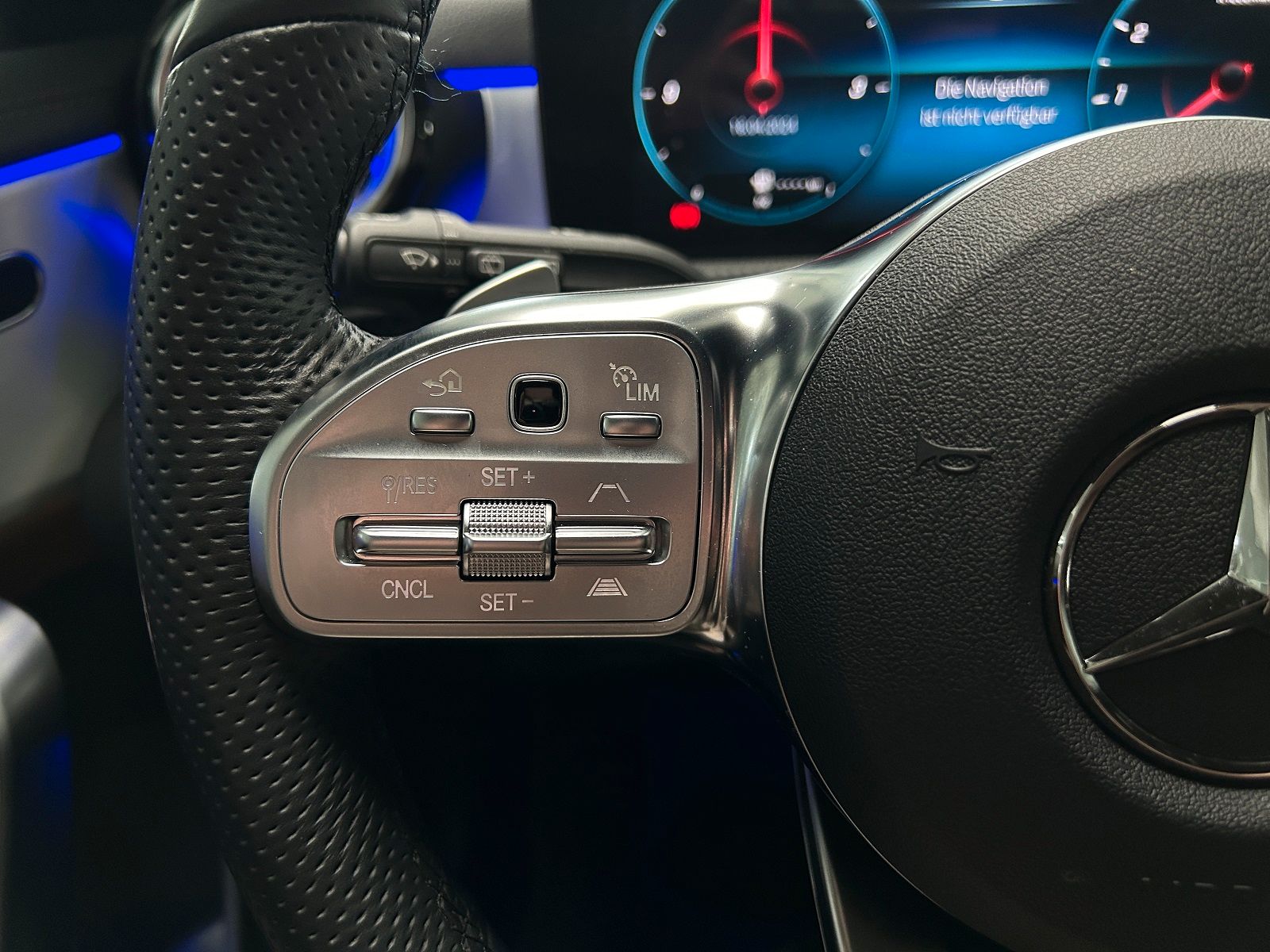 Mercedes-Benz CLA 250 Shooting Brake 4M AMG - Samsaru's Car Outlet