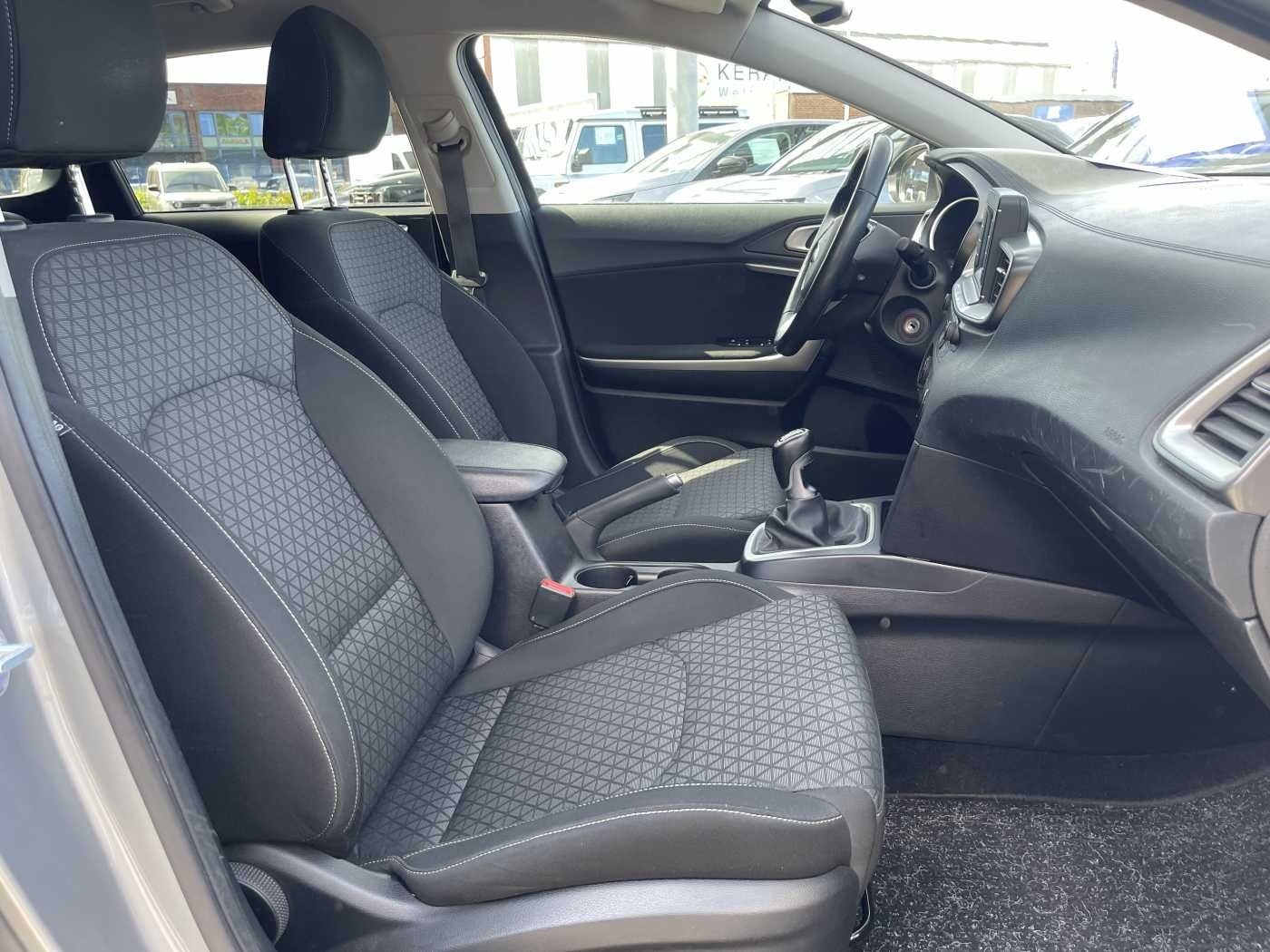 Kia Ceed 1.4 Vision - Samsaru's Car Outlet