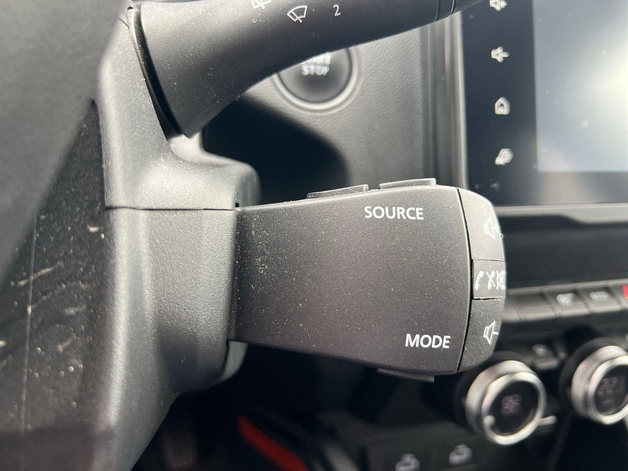 Dacia Duster II TCE 150 Extreme - Samsaru's Car Outlet