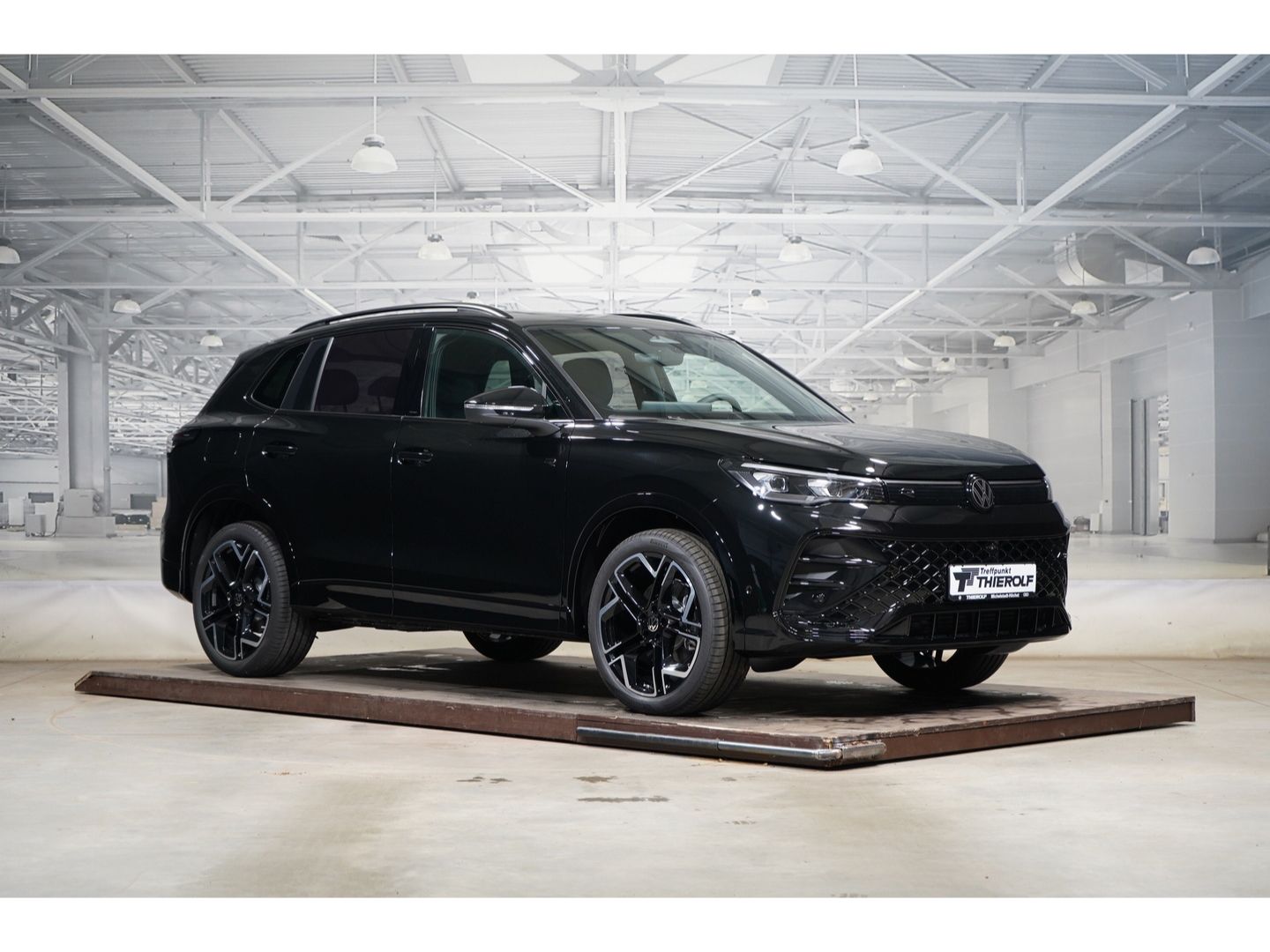 Volkswagen Tiguan R-Line 2.0 TSI OPF DSG 4MOTION Black Styl