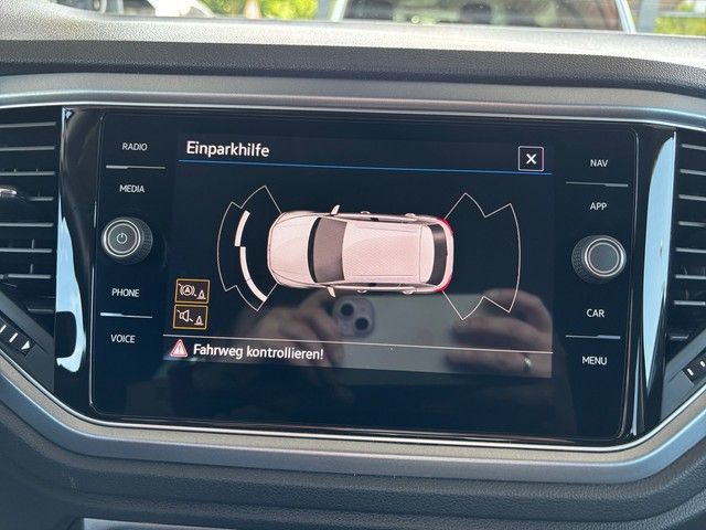 Volkswagen T-Roc 1.5TSI Active - Samsaru's Car Outlet