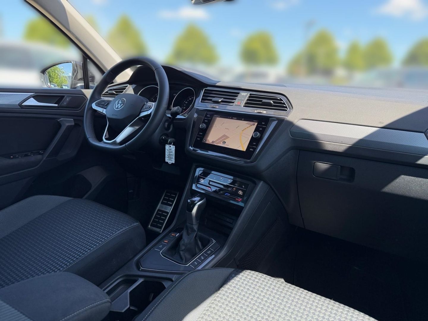 Volkswagen Tiguan Active 1.5 TSI - Samsaru's Car Outlet