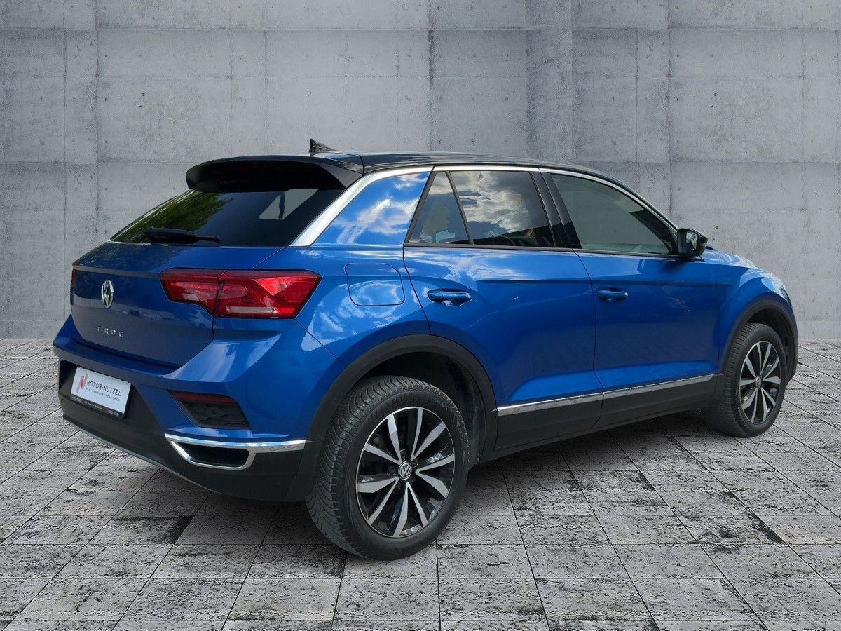 Volkswagen T-Roc 1.5 TSI STYLE - Samsaru's Car Outlet