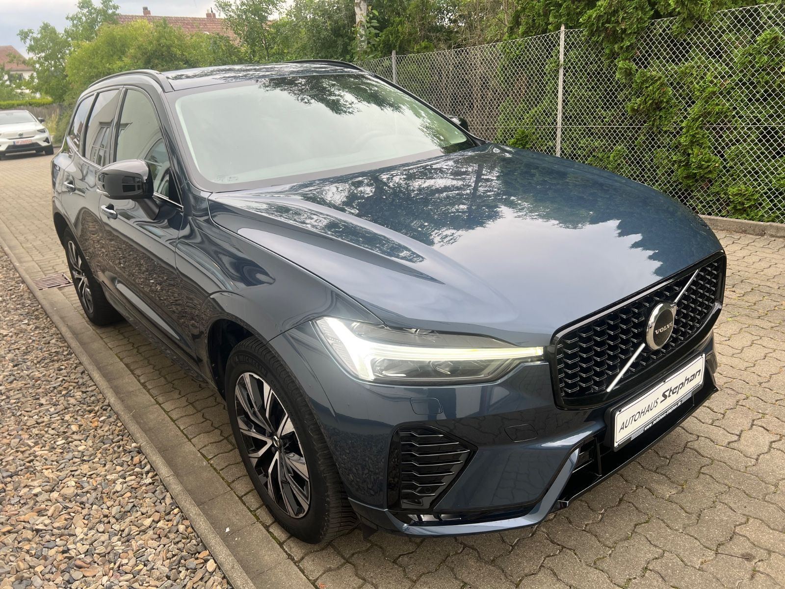 Volvo XC60 B4 Diesel AWD Plus Dark GARANTIE