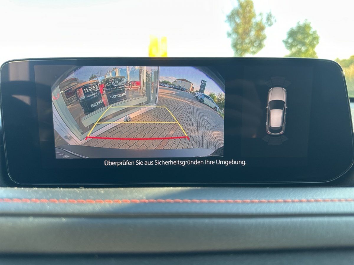 Mazda CX-30 Nagisa Einparkhilfe LogIn Memory Notbremsa