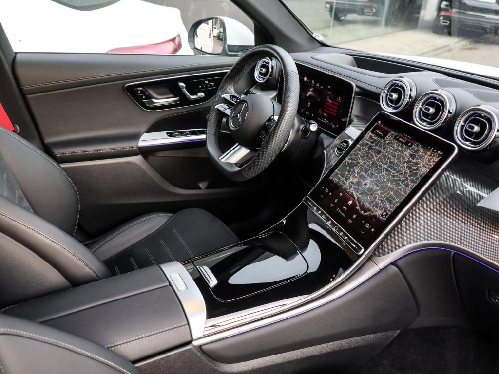 Mercedes-Benz GLC 300 e 4M AMG-Sport/Pano/AHK/Distr/360/Memory