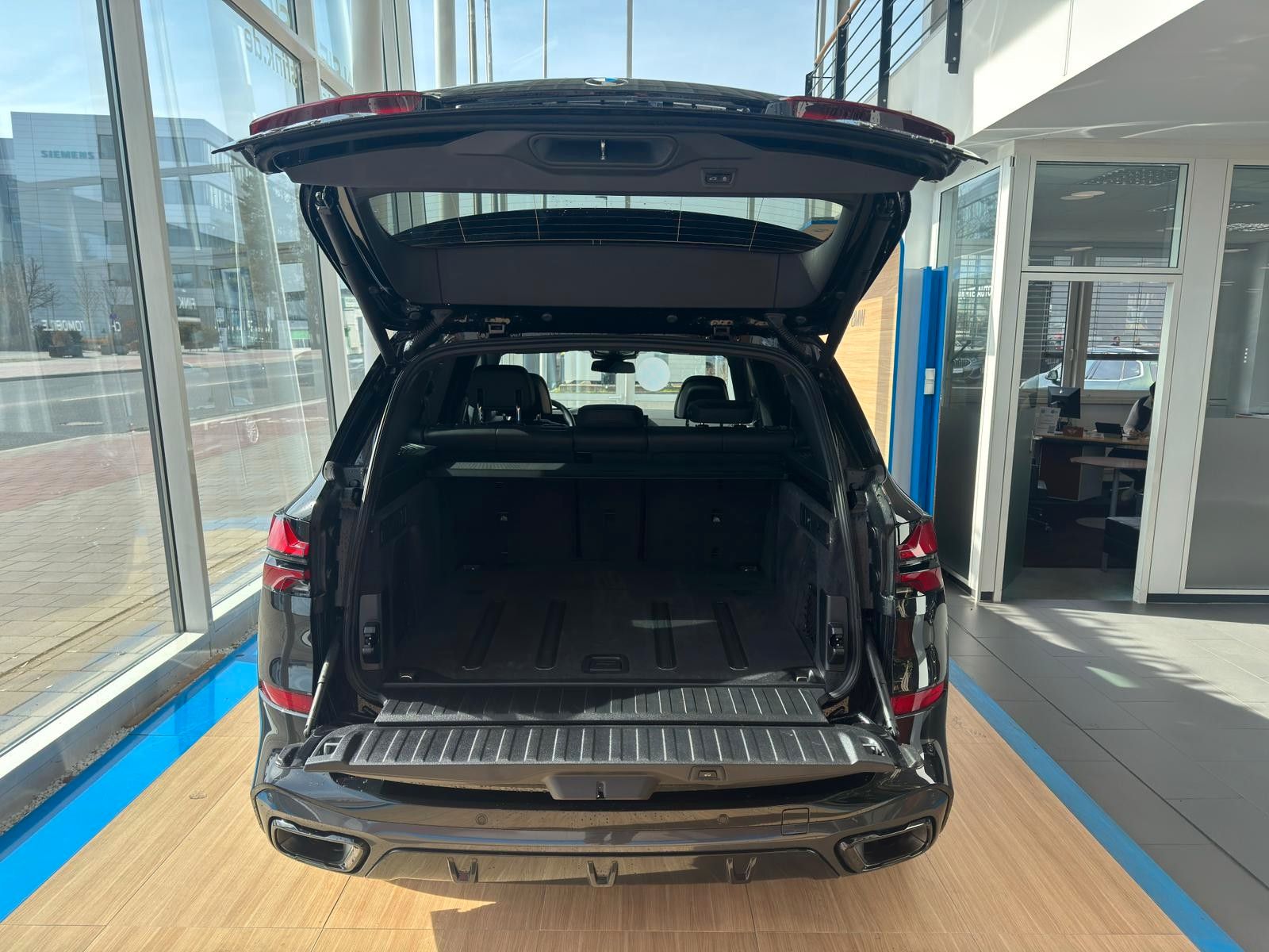 BMW X5 xDrive 30d M Sport Pro 22 AHK Pano Soft Stand
