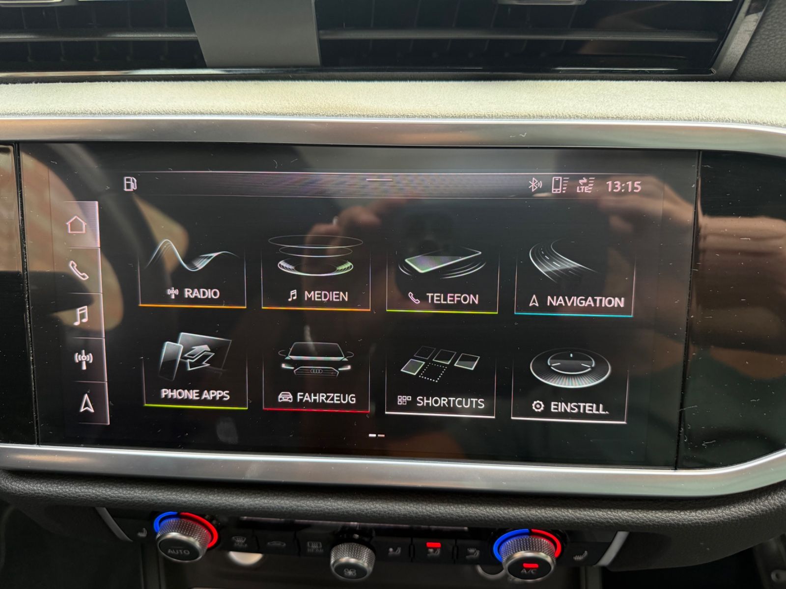 Audi Q3 40 TFSI S line - Samsaru's Car Outlet
