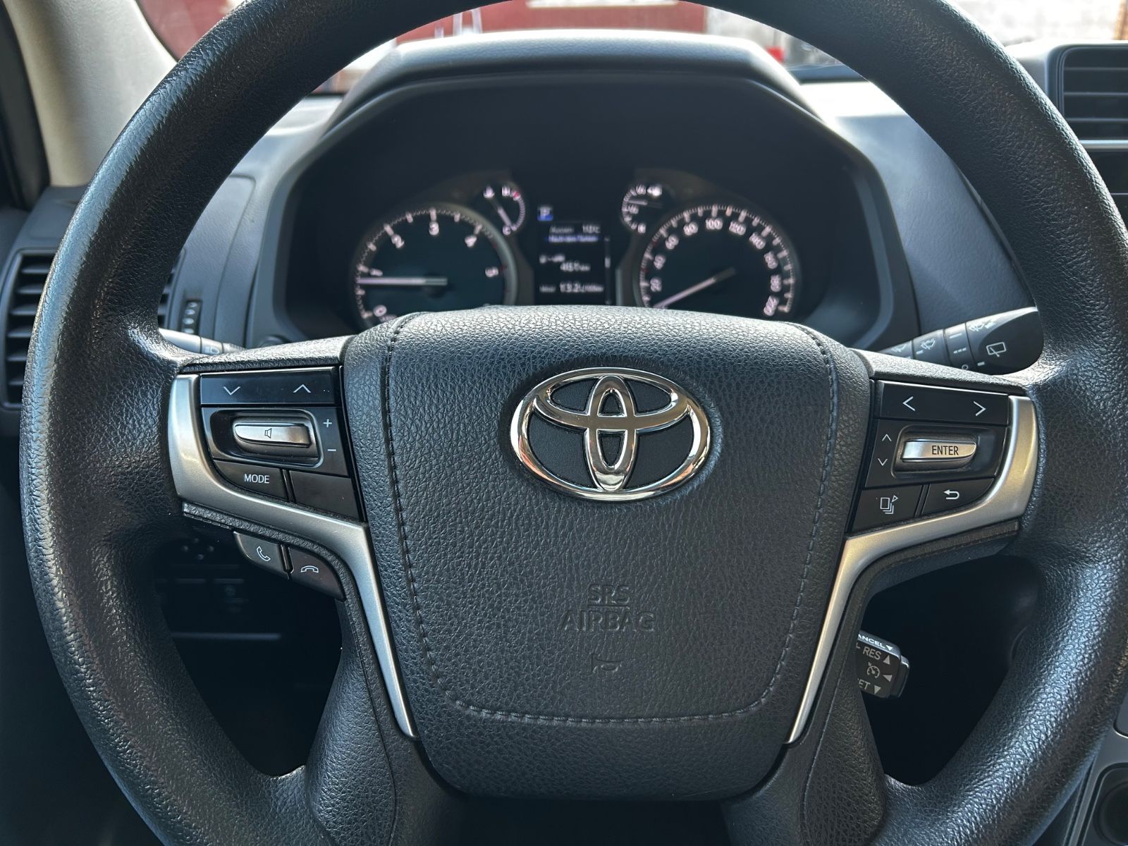 Toyota Land Cruiser 2.8 D-4D Comfort Automatik LED Navi