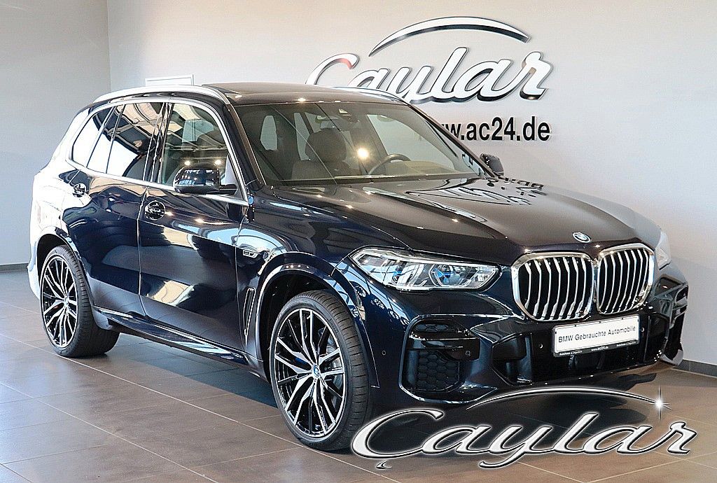 BMW X5 45e M SPORT LASER SITZBELÜFTUNG PANO AHK 22"