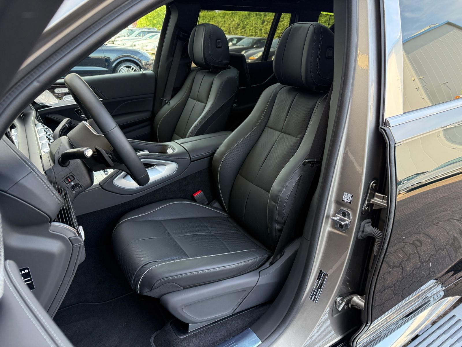 Mercedes-Benz GLS 600 Maybach 4Matic - Samsaru's Car Outlet