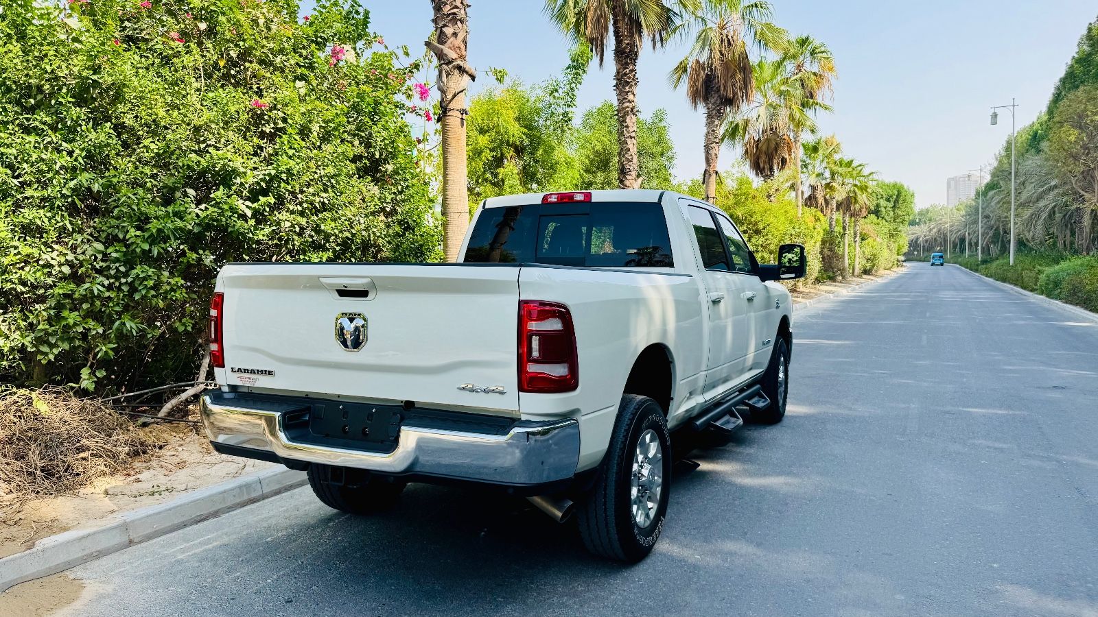 Dodge CLEAN CARFAX*LARAMIE*2500*6,7L DIESEL*UNFALLFREI