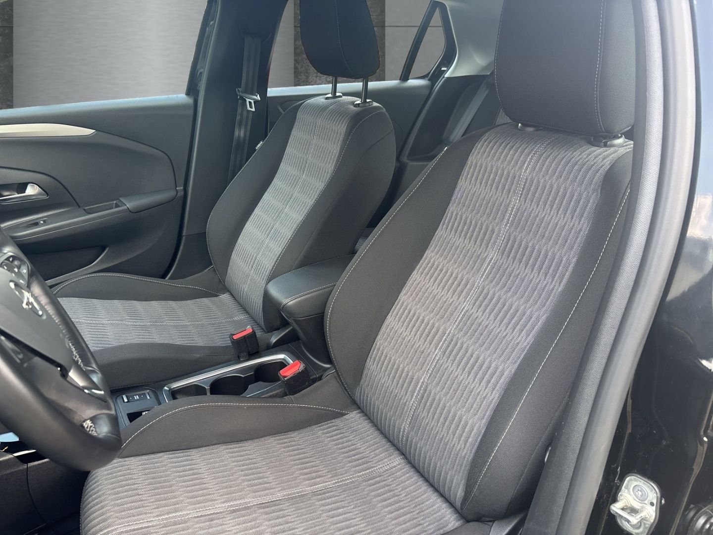 Opel Corsa-e Edition - Samsaru's Car Outlet