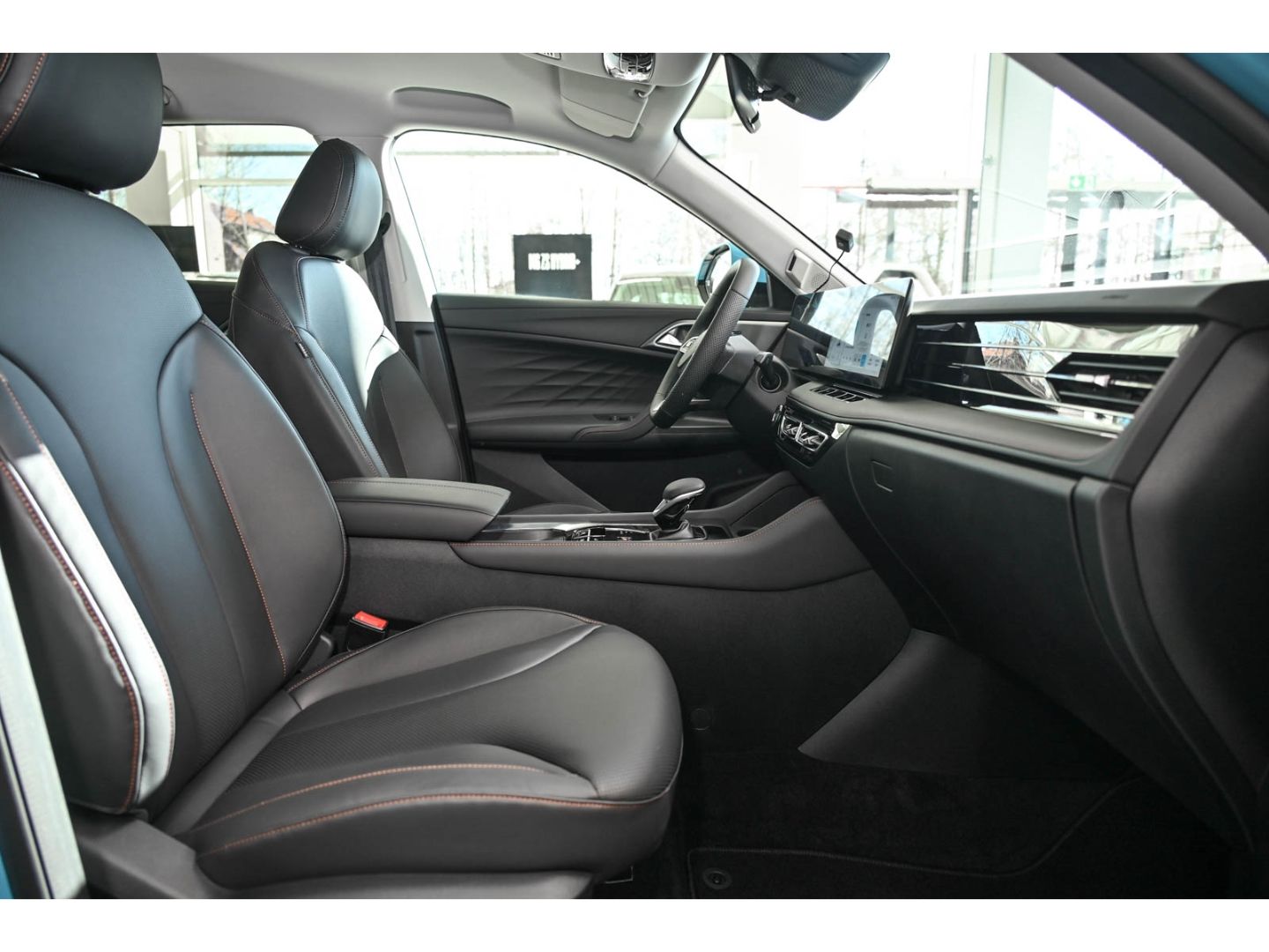 MG HS LUXURY AT+ALLWETTER+360°+LED+ACC+WINTERPAKET+