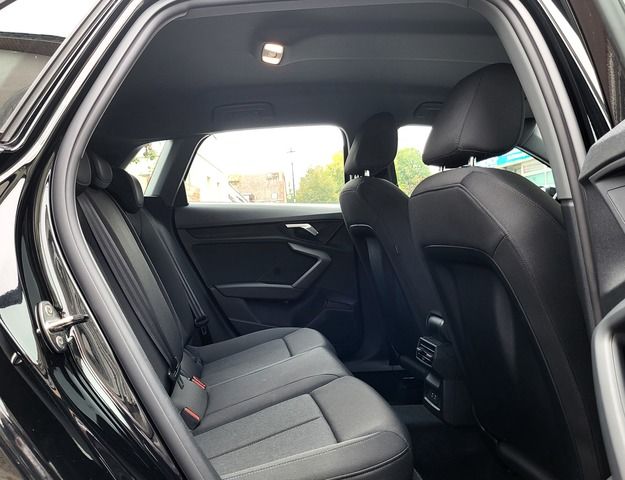 Audi A3 35 2.0 TDI Sportback TOTW VIRT LED NAVI