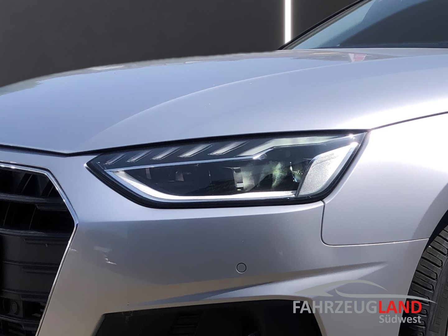 Audi A4 Avant 35 TFSI 2.0 - Samsaru's Car Outlet