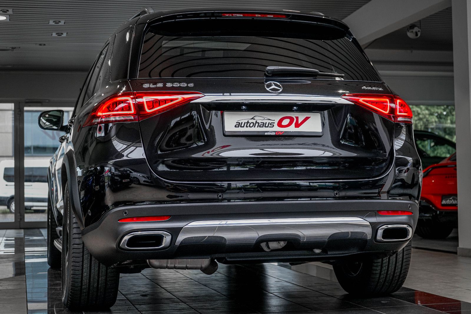 Mercedes-Benz GLE 300d 4M*Exclusive*3xTV*360*Distr*Pano*7xSitz