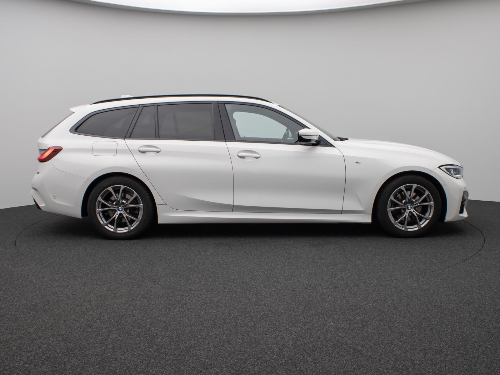 BMW 320d M Sport - Samsaru's Car Outlet