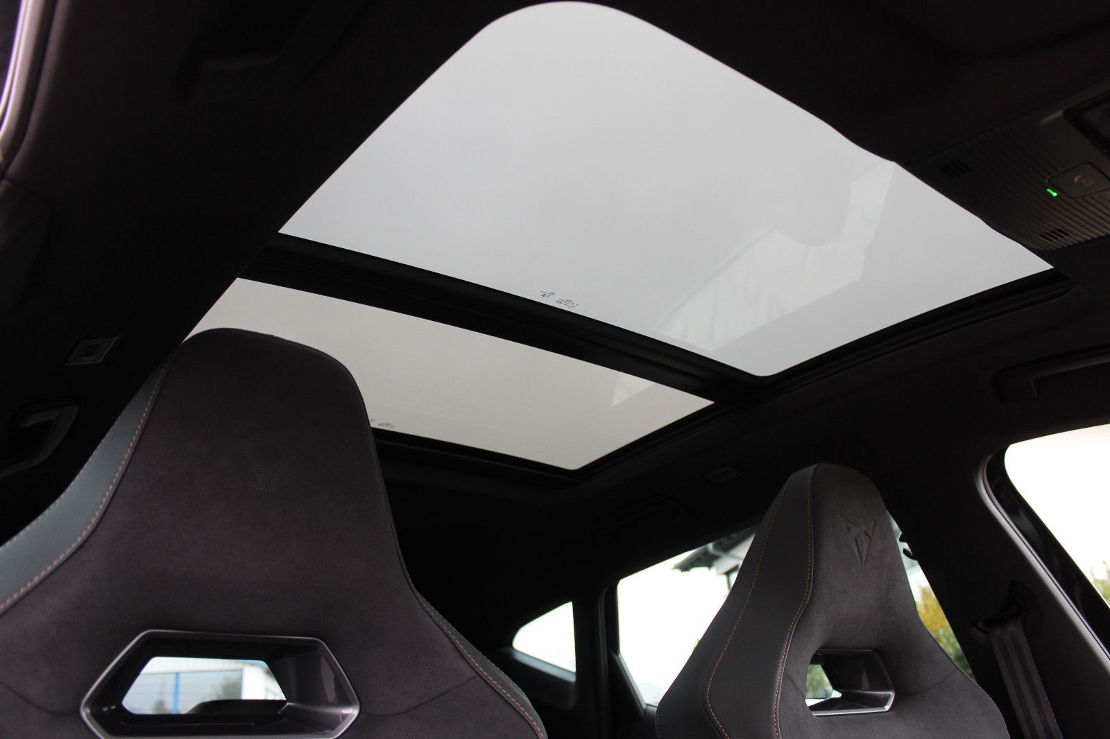 Cupra Formentor VZ 2.0 TSI 333PS 4Drive VOLL 5J GAR