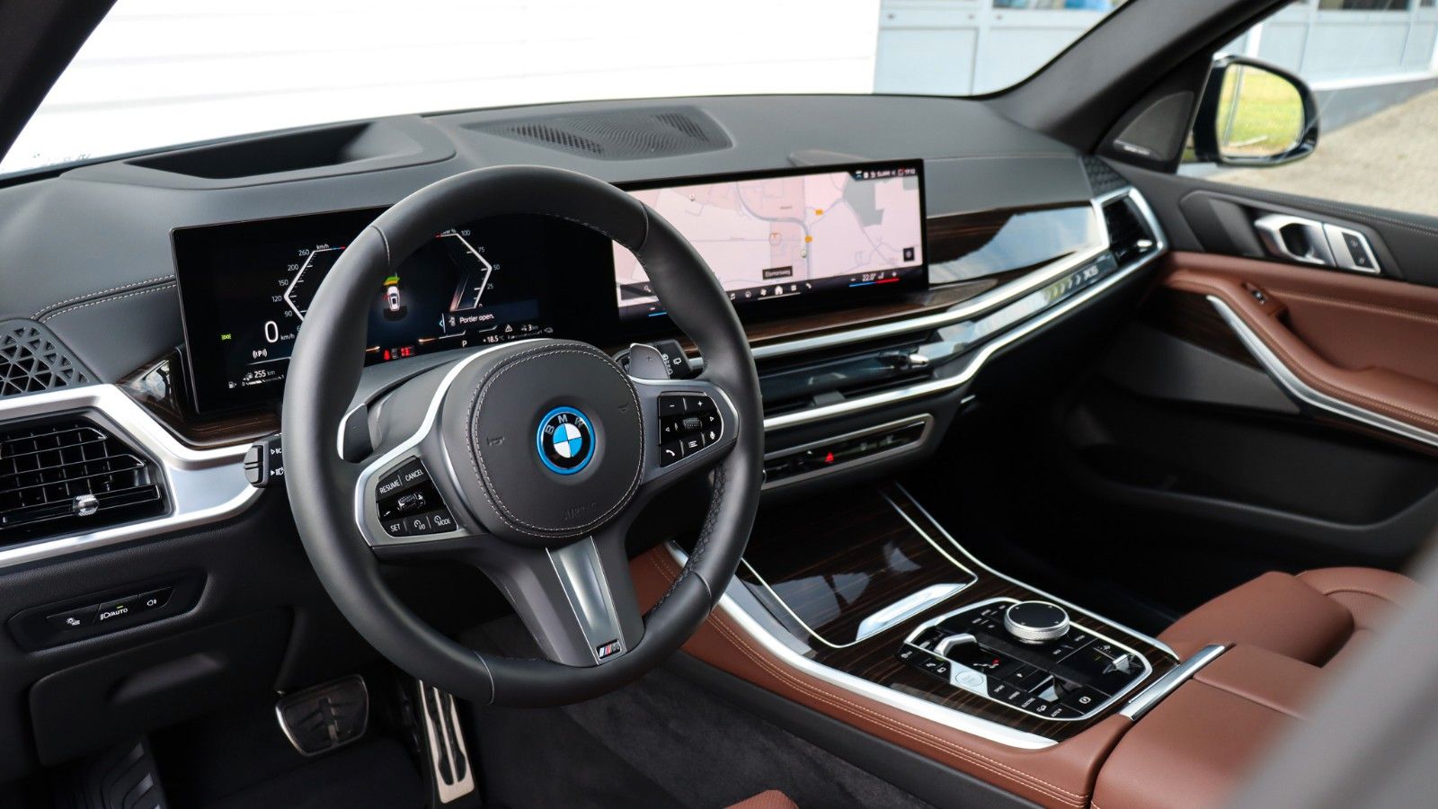 BMW X5 50e xDrive M Sport Pro, Pano, H/K, HUD, AHK,