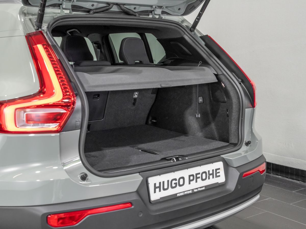Volvo XC 40 B3 - Samsaru's Car Outlet