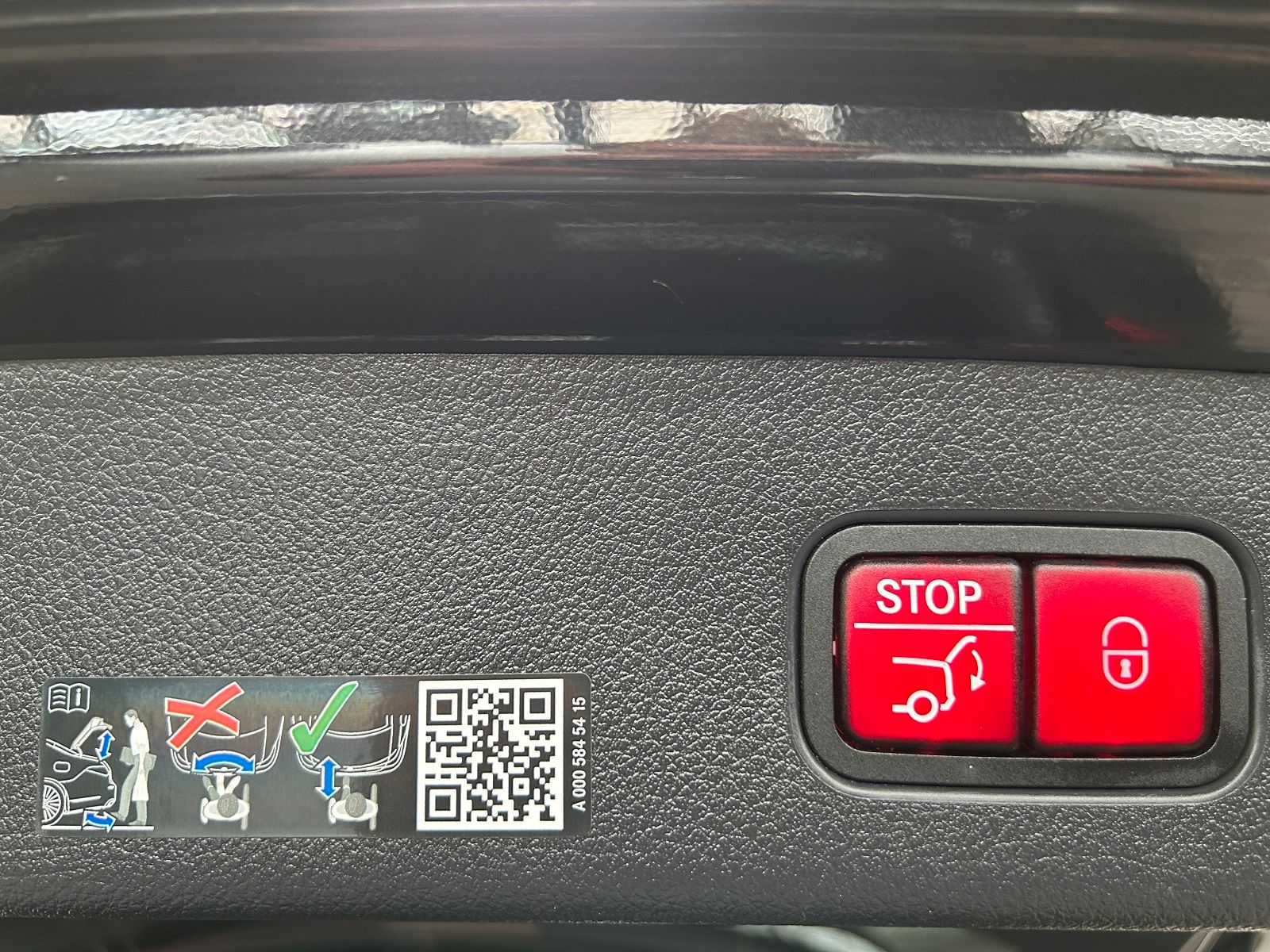 Mercedes-Benz GLC 63 AMG S E PERFORMANCE PREMIUM+ DISTRONIC 4M