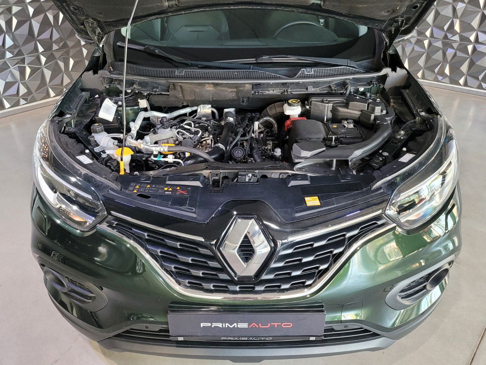 Renault Kadjar - Samsaru's Car Outlet