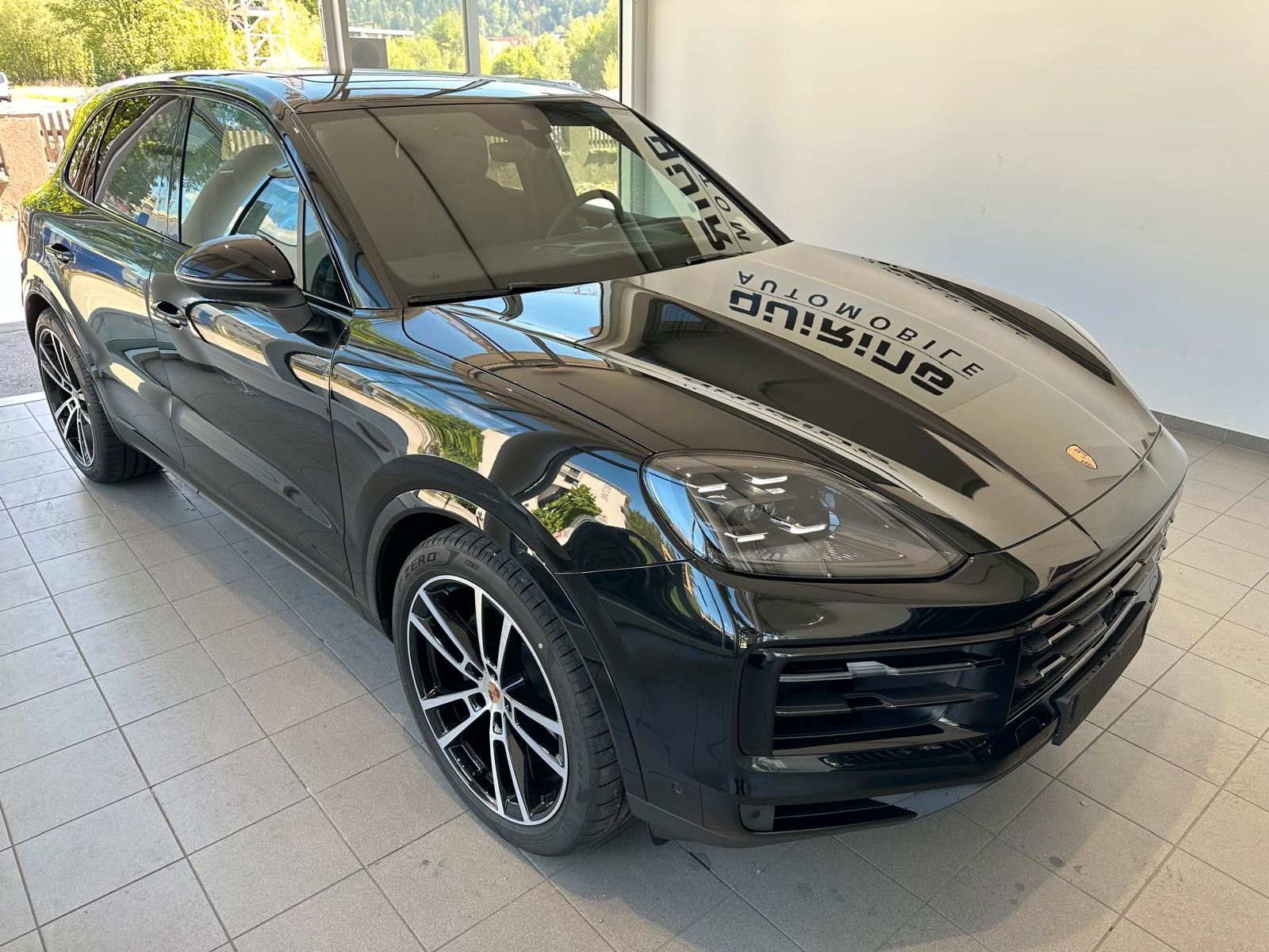 Porsche Cayenne Facelift MY25/sw/-21,5%/Pan/Priv/14W/22