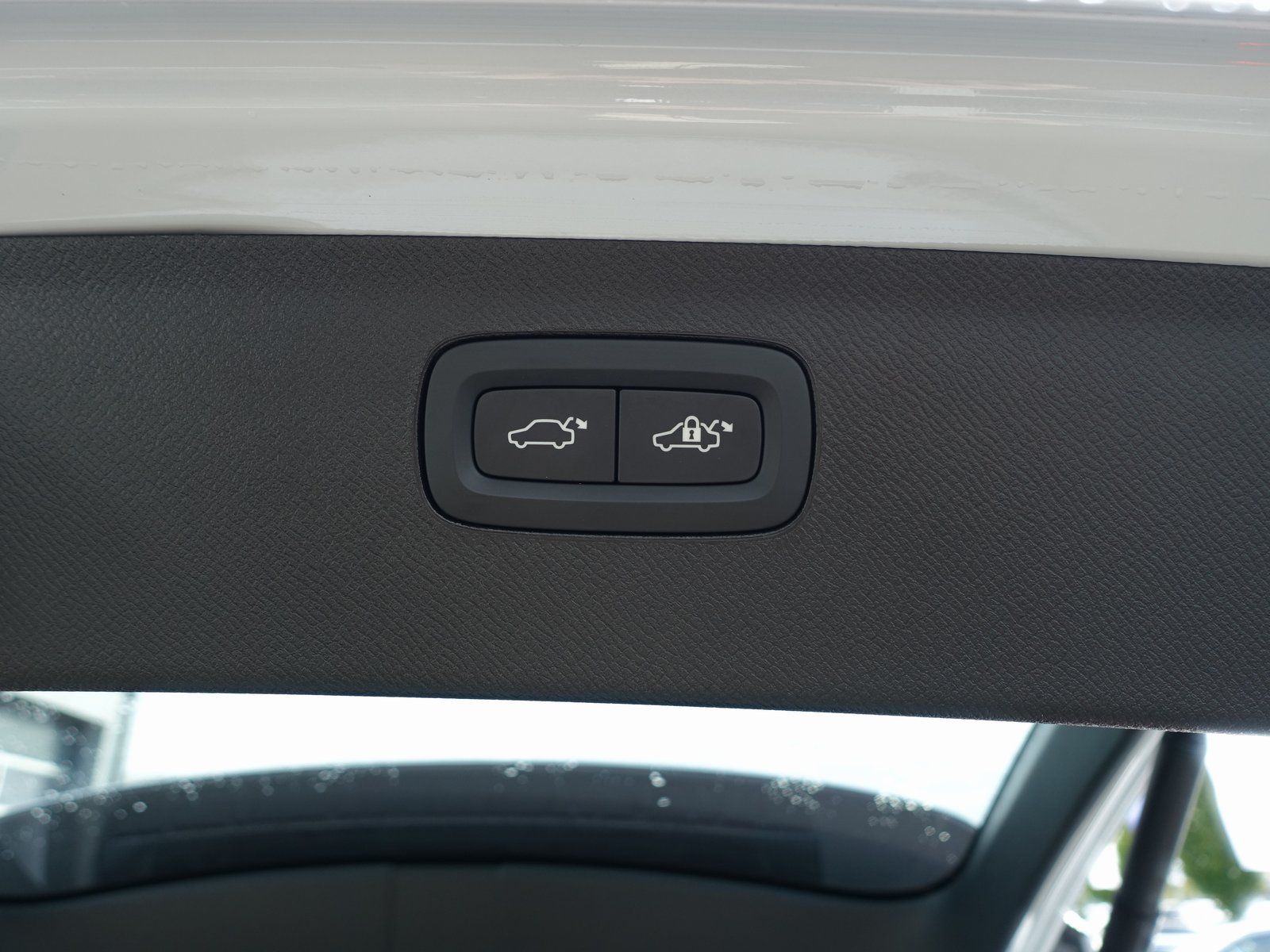 Volvo XC90 Ultra Dark T8 AWD Plug-in Hybrid/AHK/B&W